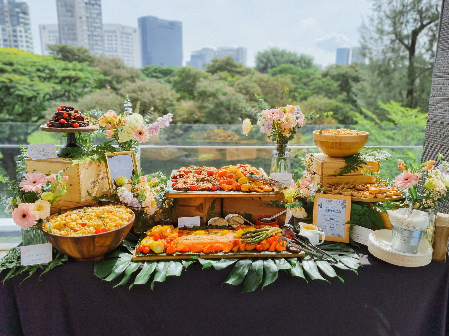 Signature Lunch & Dinner Meat Platter Catering (from $760 for 20pax) (from 6 Feb-31 Mar)